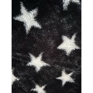 Minky Couture Black With White Stars Faux Fur Blanket 4feet By 4feet Soft Cozy